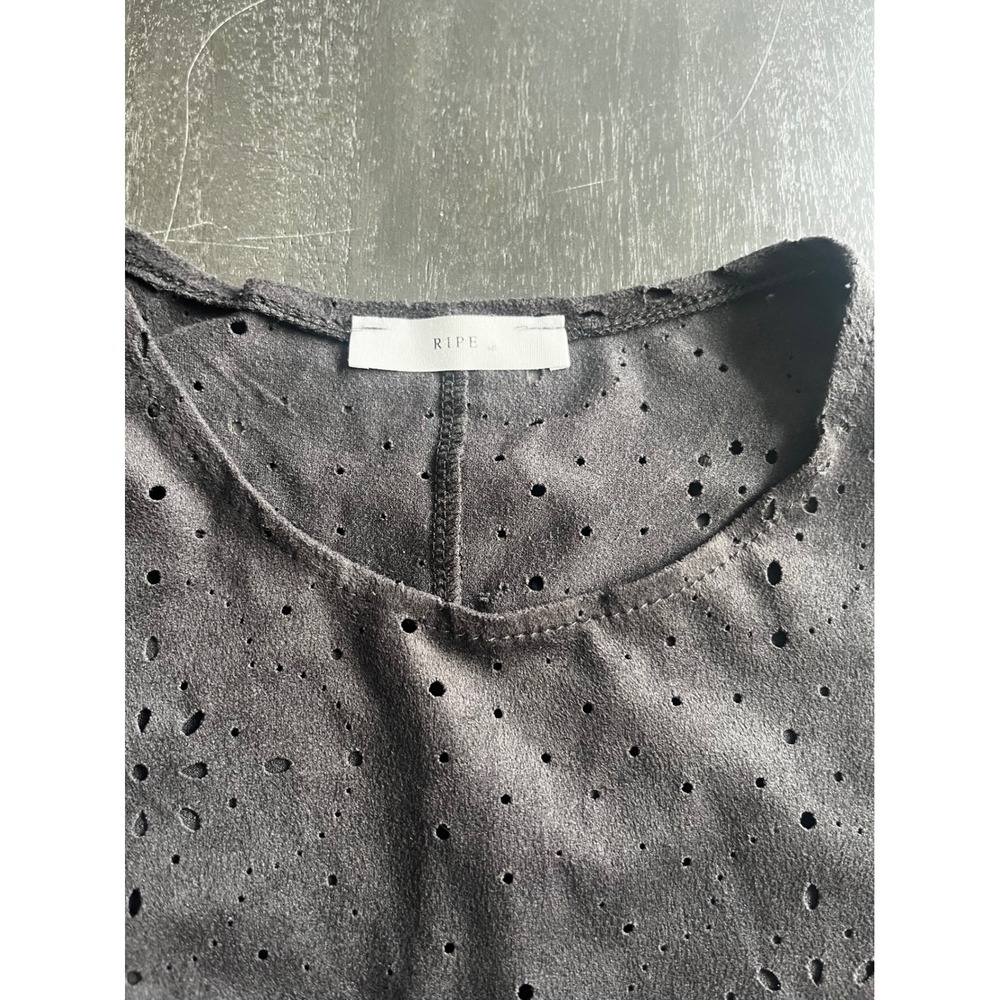 Ripe Black Faux‎ Suede Laser Cut Eyelet Sleeveless Top Crew Neck Boho Tank - Picture 5 of 7